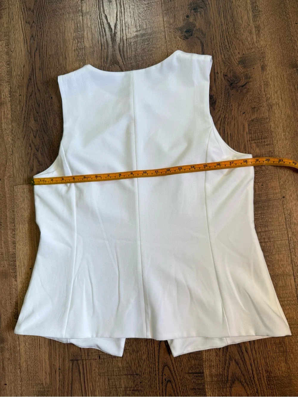 MOA MOA White Woven V-Neck Sleeveless Button Front Vest Women Regular XL