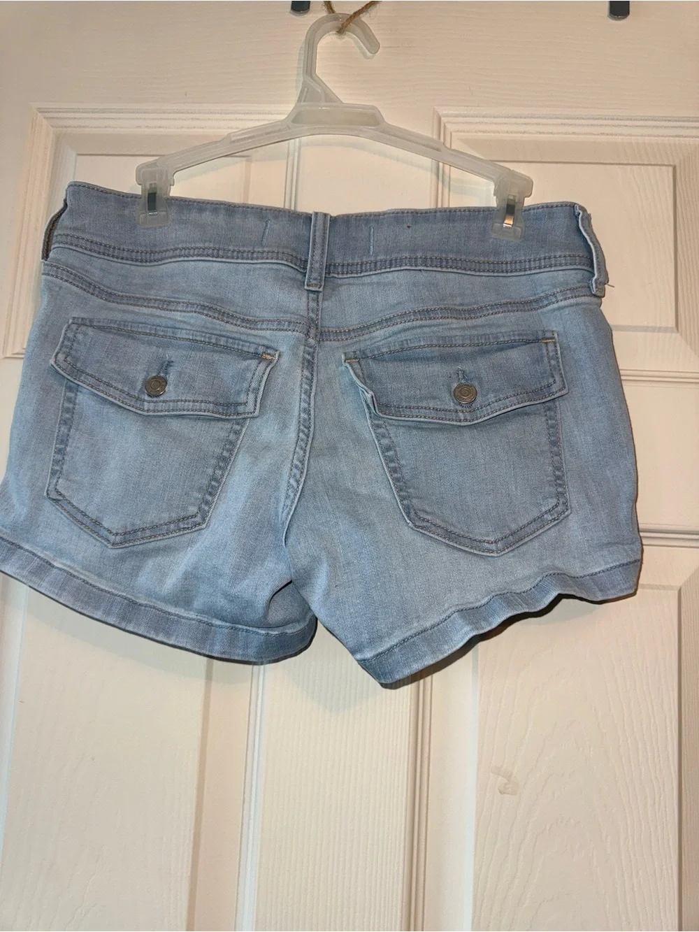 Hollister light wash