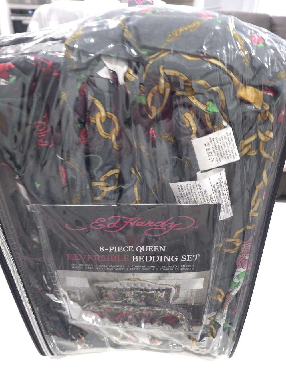 Ed Hardy Queen 8 pcs Red Roses Gold Chain & Reversible Comforter Bedding Set New