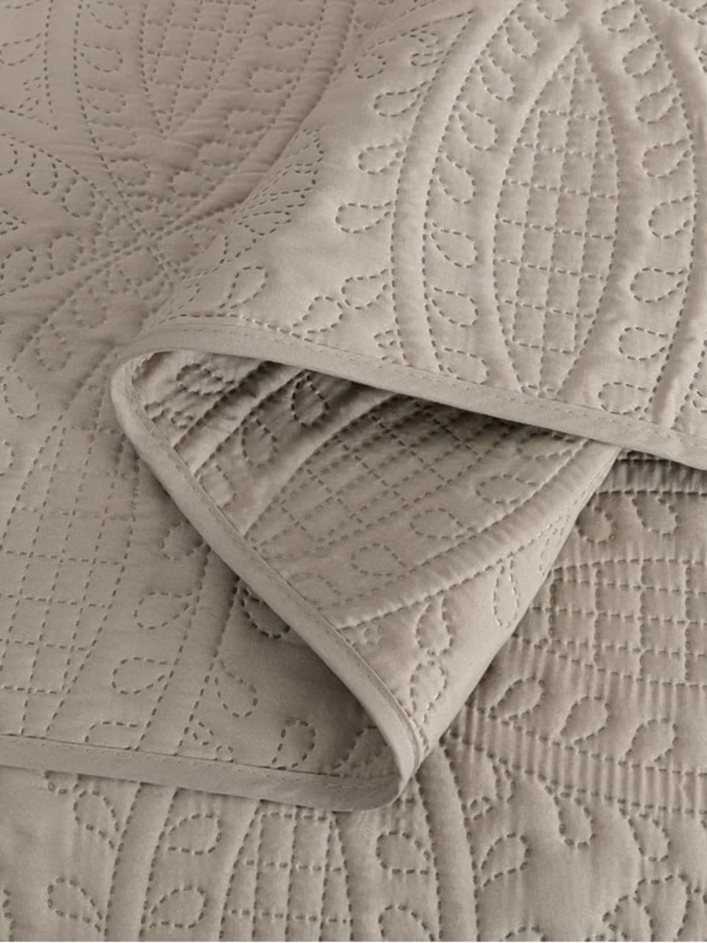 Neutral king 3 piece Quilted Bedspread Set - Taupe