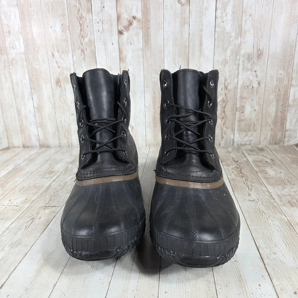 Sorel embrace rugged