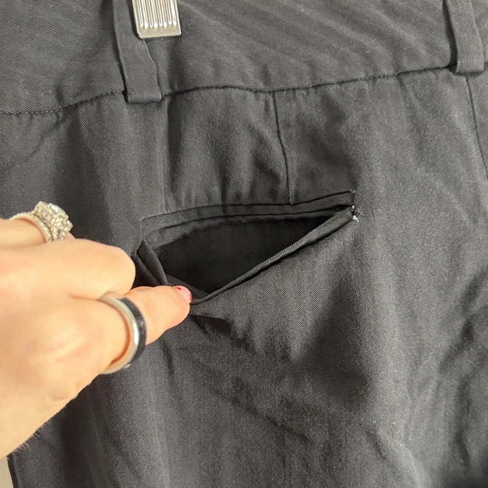 Chloe office pocket waist