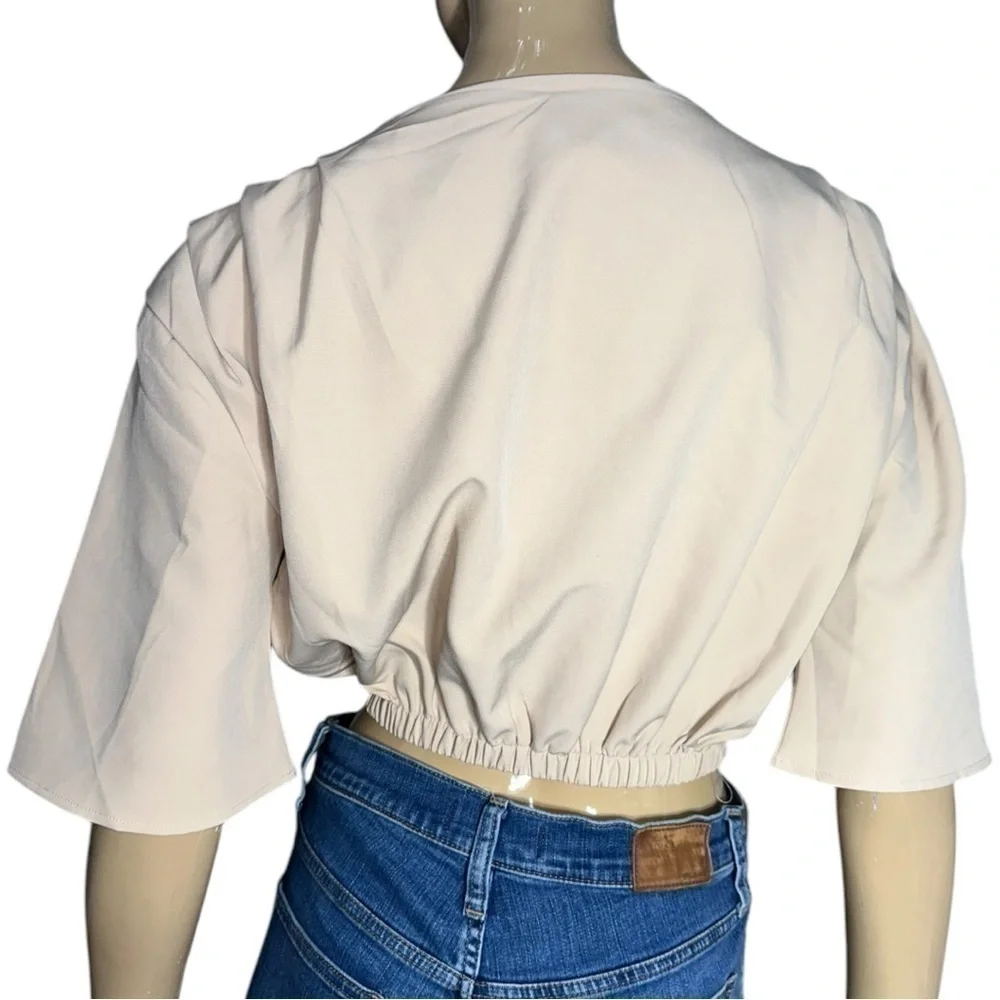 Rivir Women’s Size M Tan Nude Dolman Sleeve Elastic Cropped Shirt Blouse