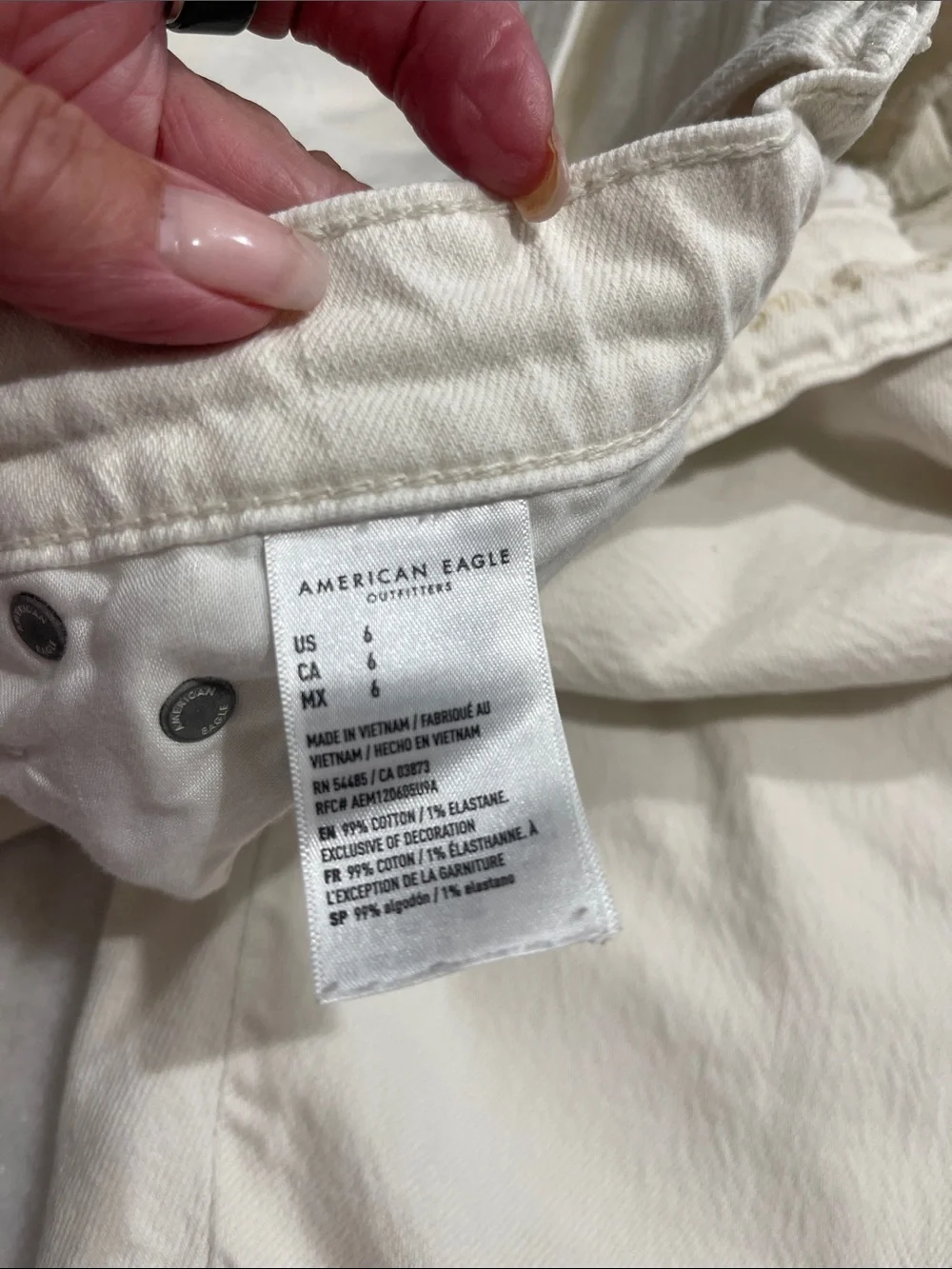 American Eagle Outfitters denim off or