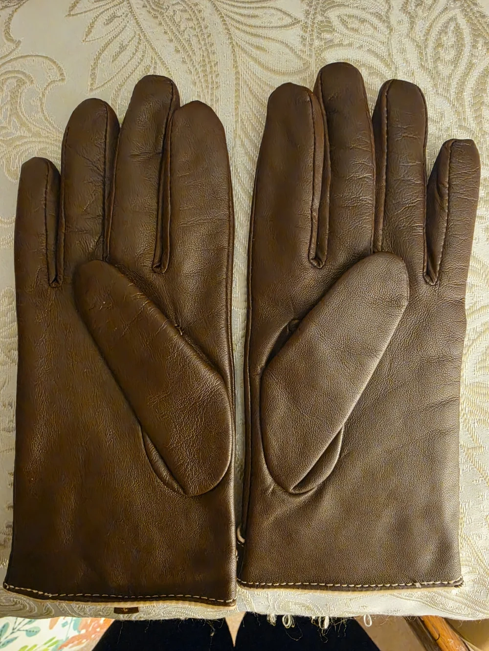 N/A contrast button cuffs