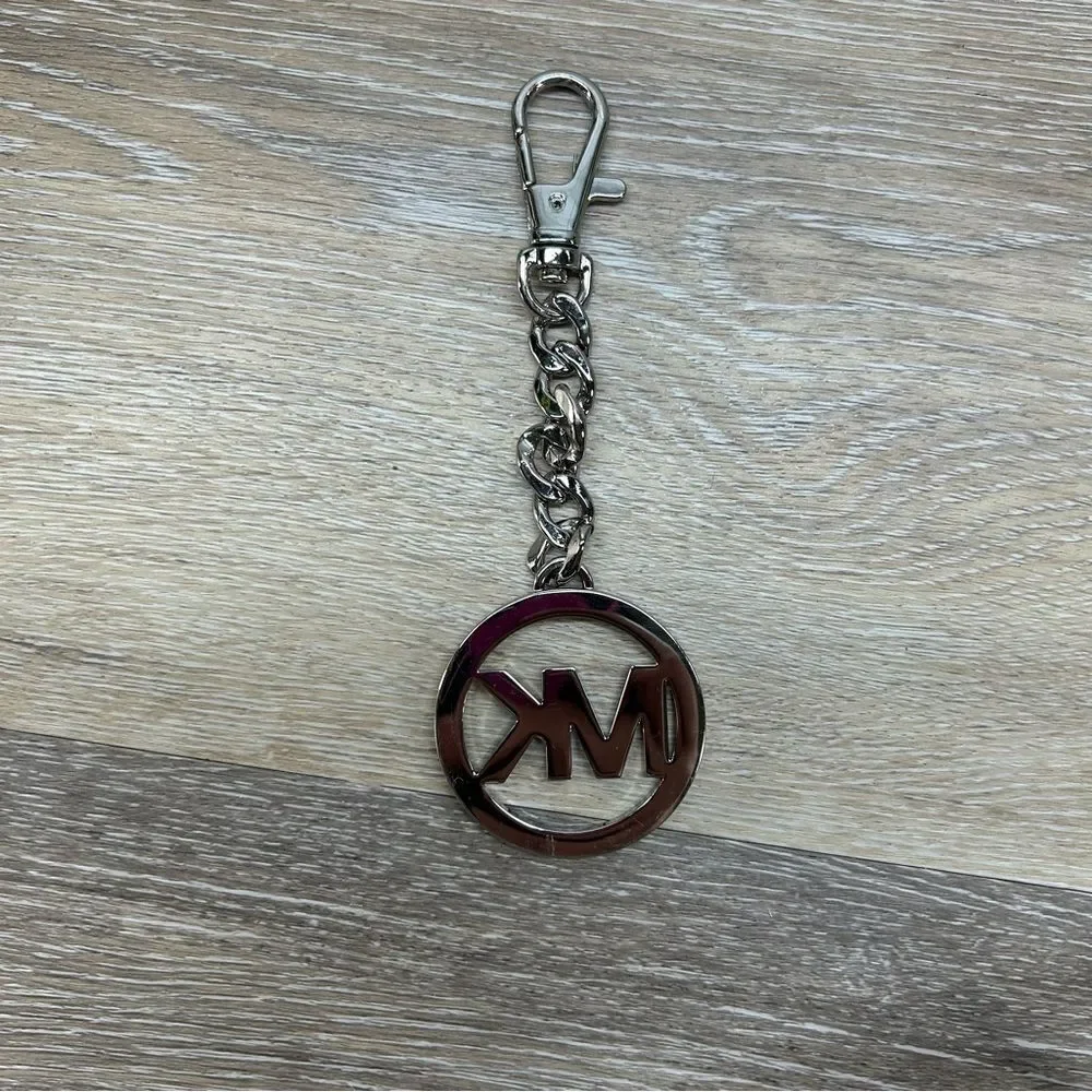 Michael Kors keychain perfect
