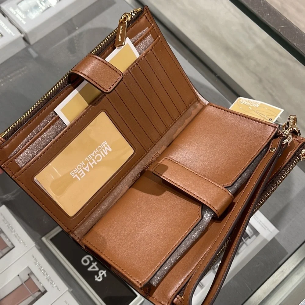 MICHAEL KORS LARGE DOUBLE ZIP WRISTLET PHONEHOLDER WALLET CLUTCH Brown