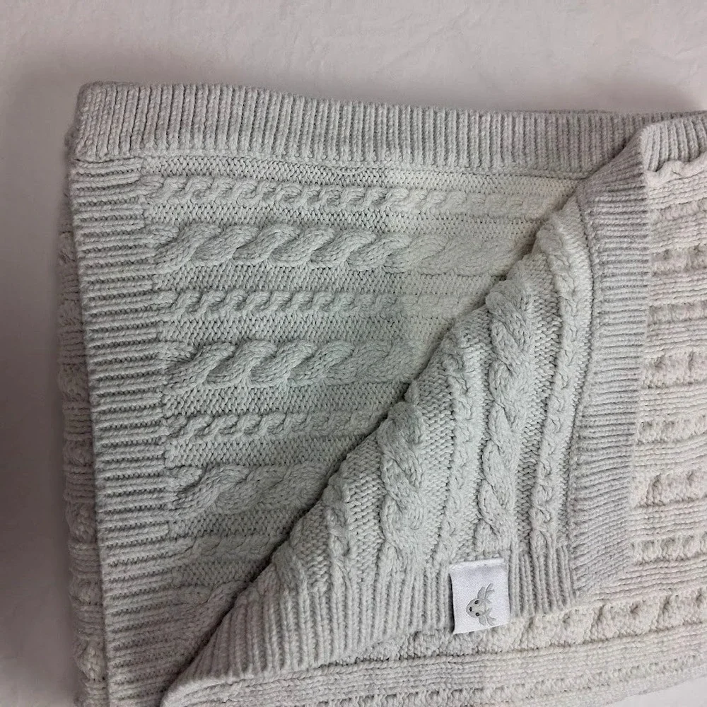 Janie & Jack Gray Beige Cable Knit Baby Blanket Reindeer Silver 32x36 Holiday
