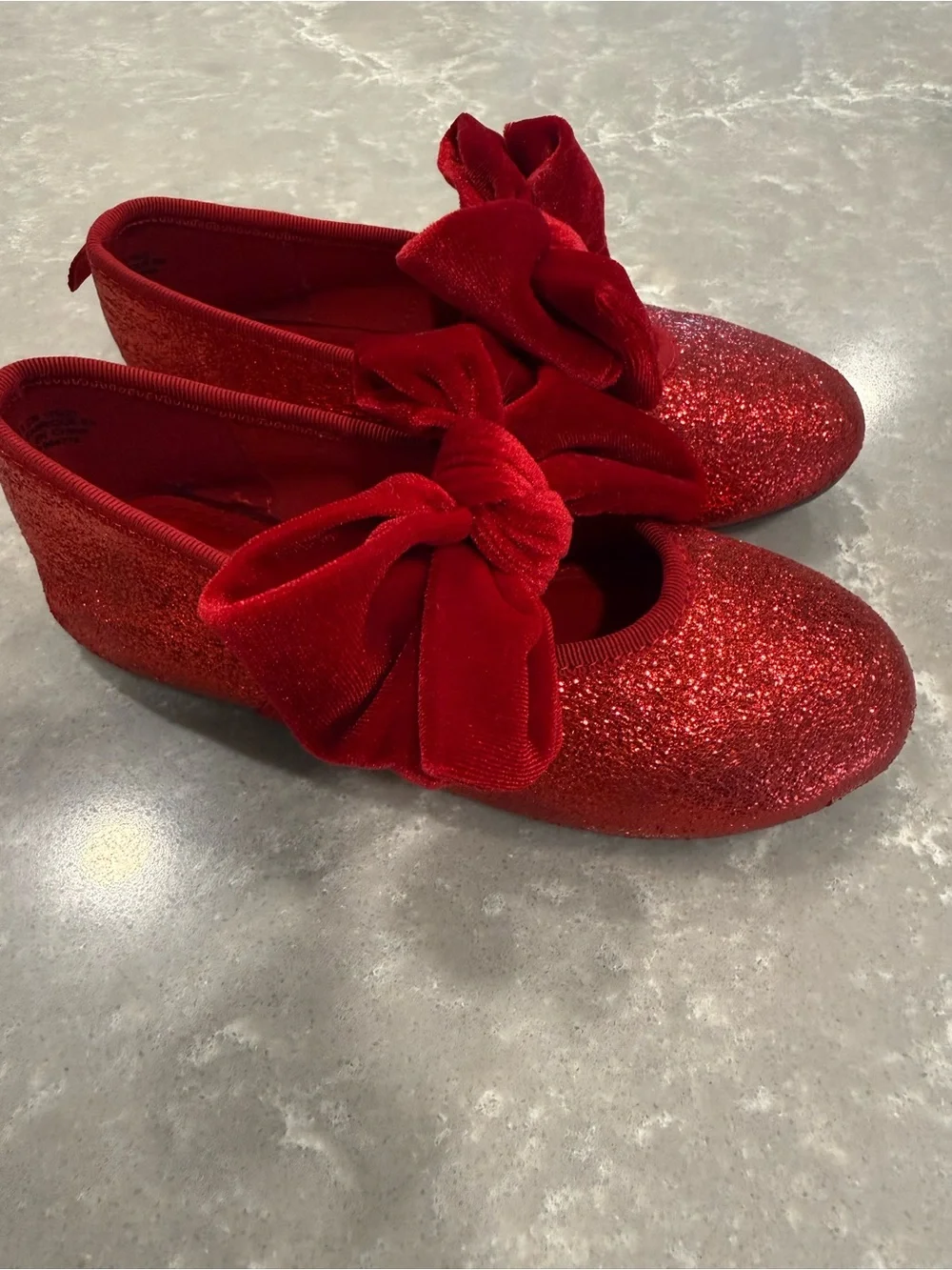 H&M Kids Red Glitter Ballet Flats Velvet Bow Shoes Size 11 EU 28 Like New