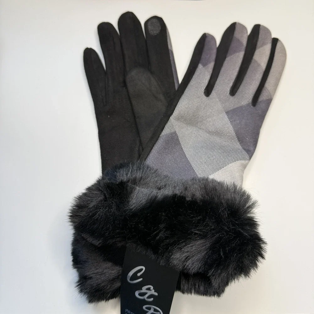 Faux Fur‎ Winter Texting Gloves Ladies NWT One Size Black Gray
