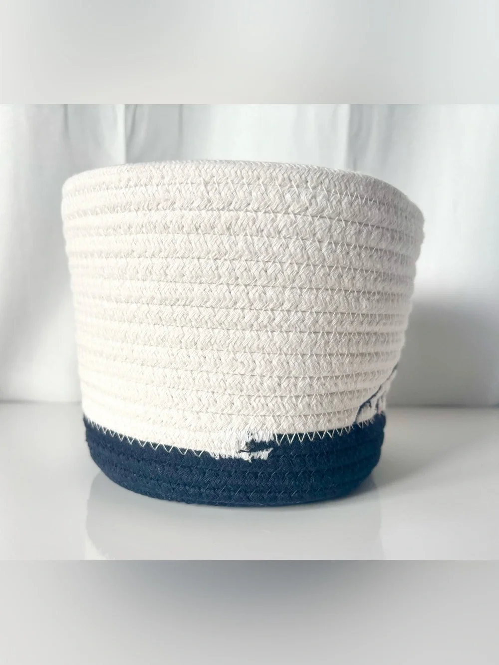 Sanrio round woven