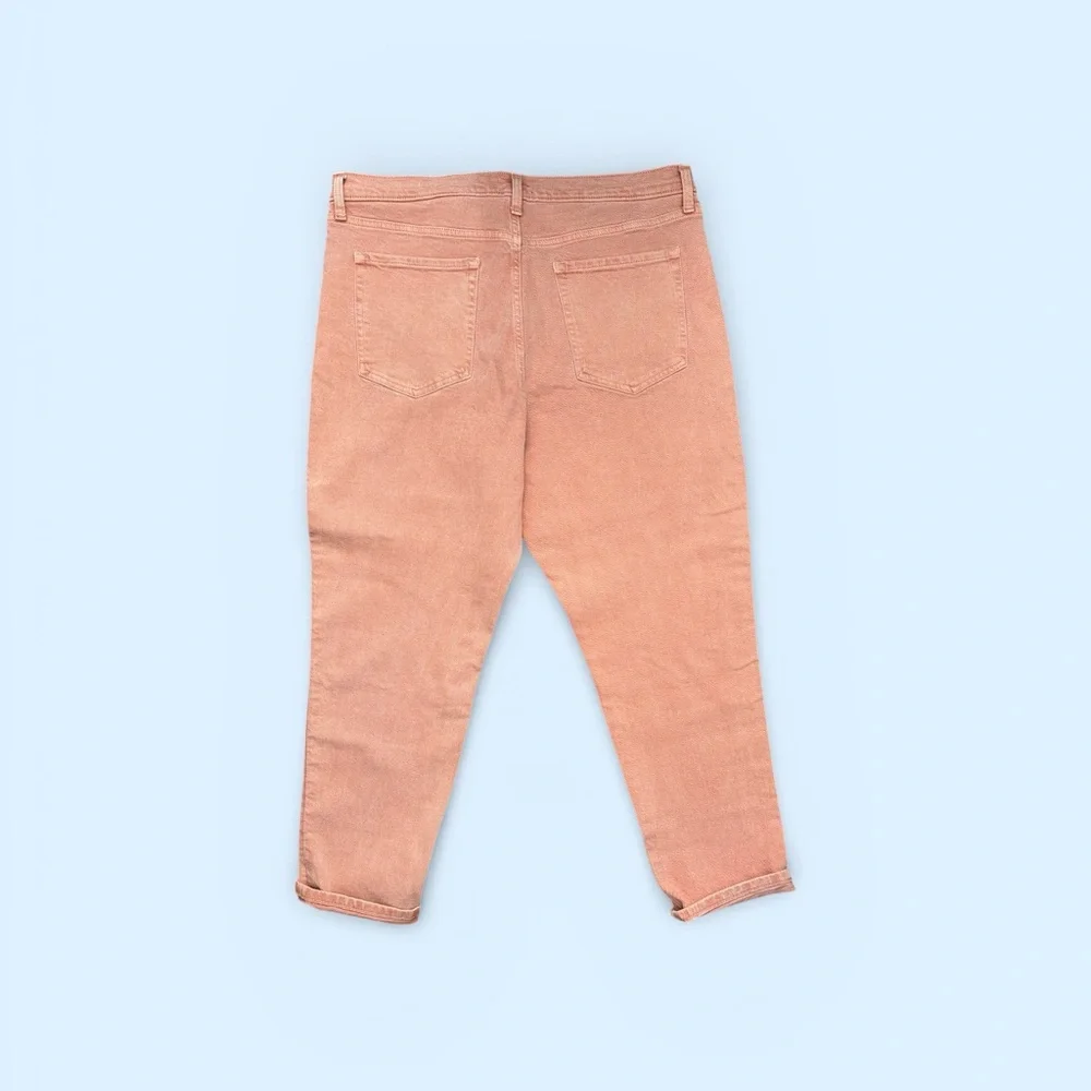 Banana Republic stylish pink
