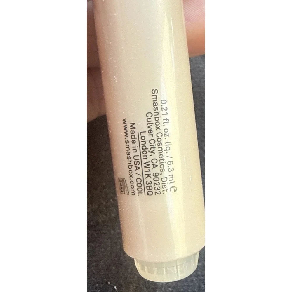 Smashbox halo highlighting