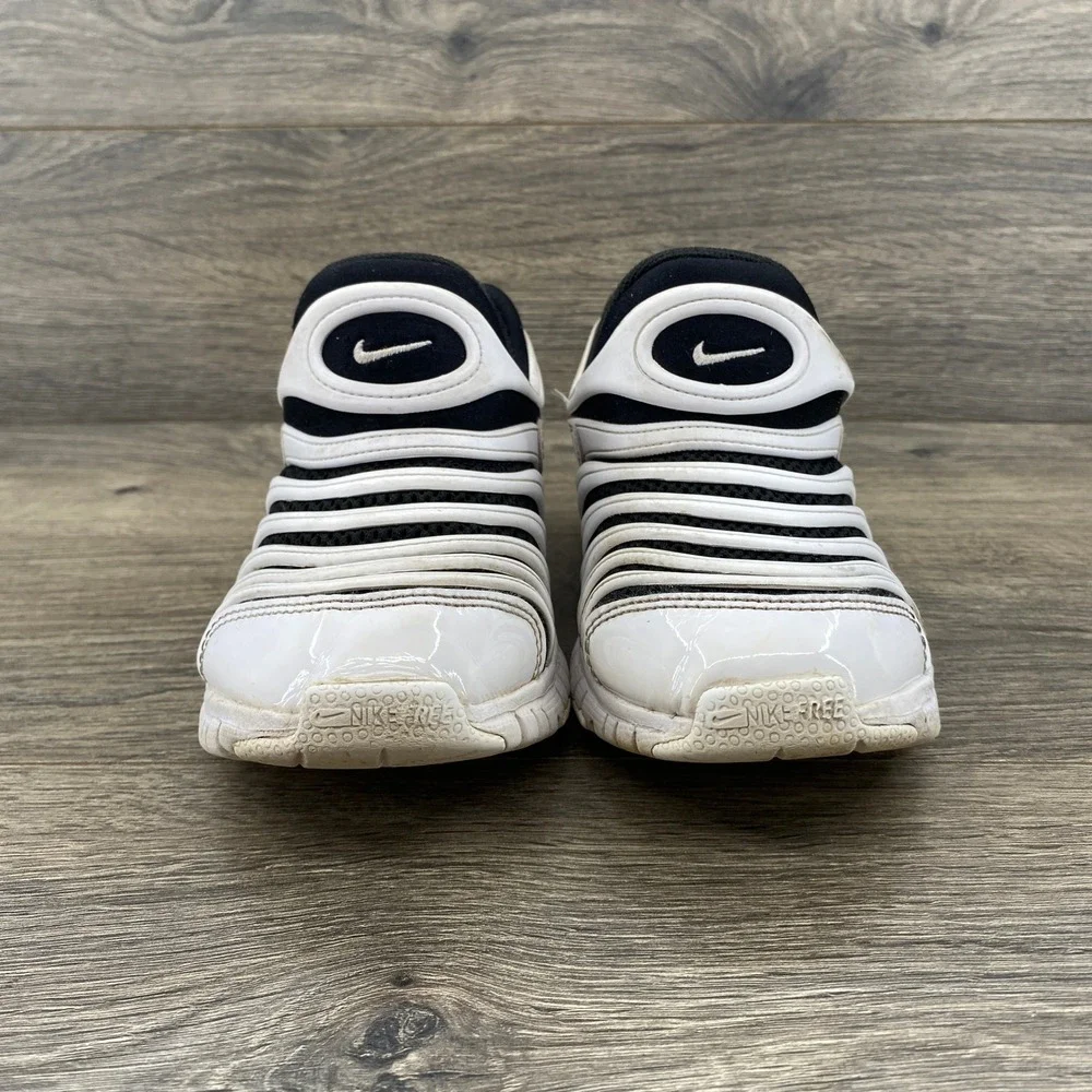 Nike dynamo free