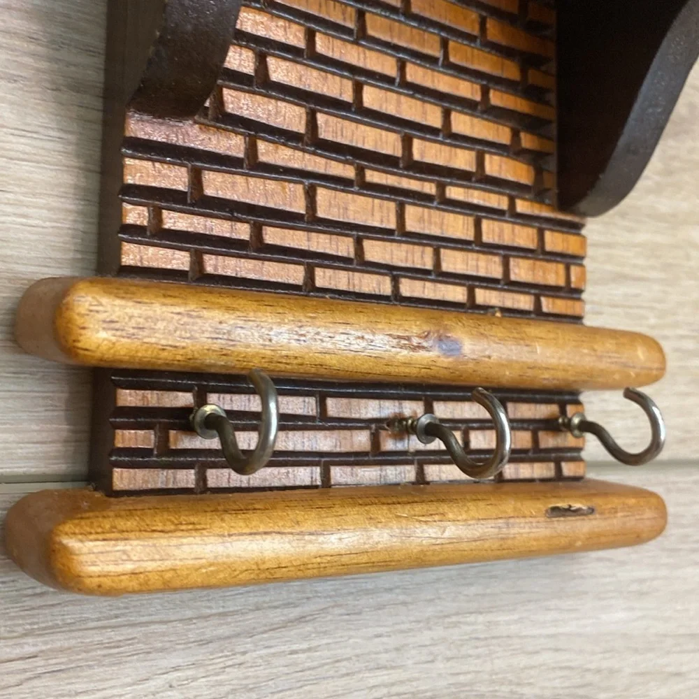 N/A wooden or