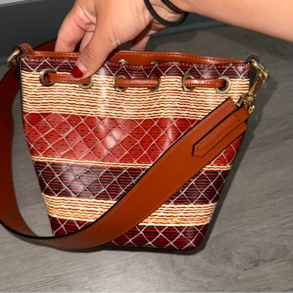Valentino By Mario Valentino valentino by
