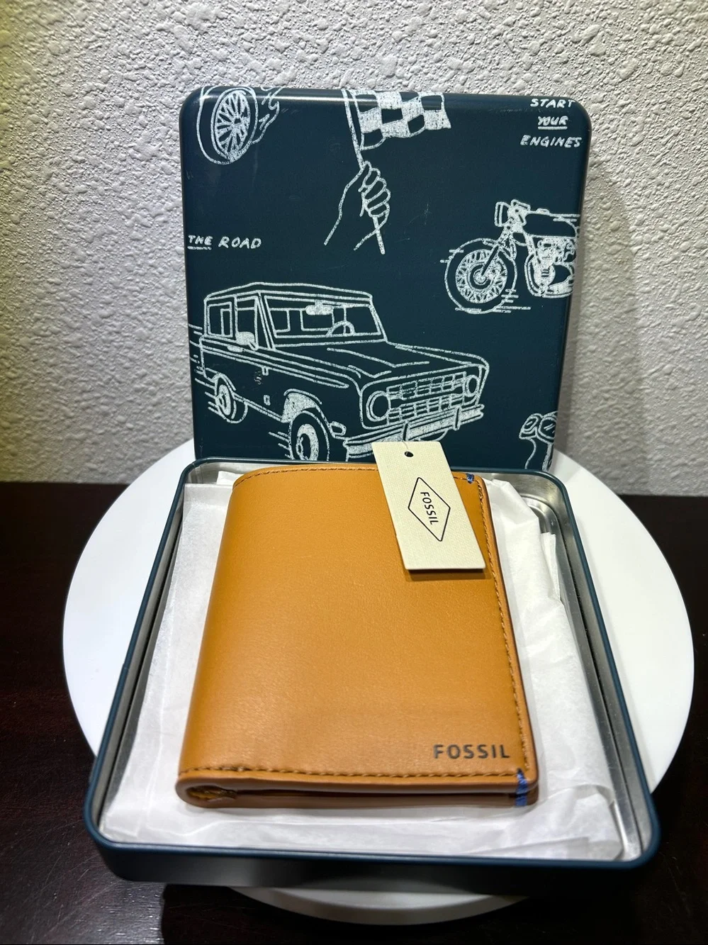 NWT Fossil Joshua Vegan Cactus Bifold Wallet in Tan