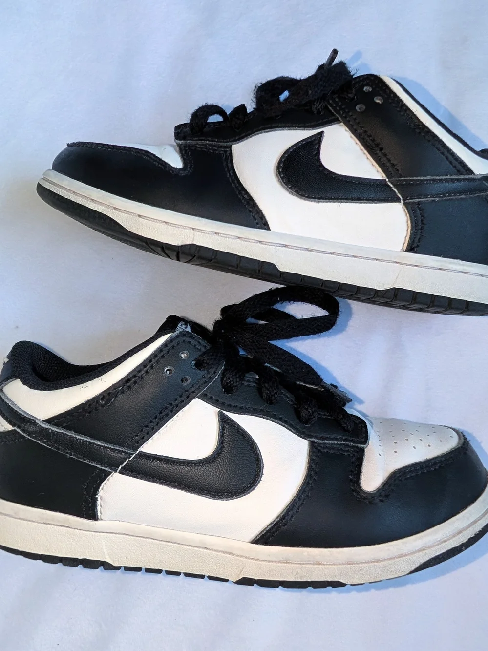 Nike Dunk Low Panda Black White Kids Size 2Y CW1588-100 Youth Sneakers Shoes