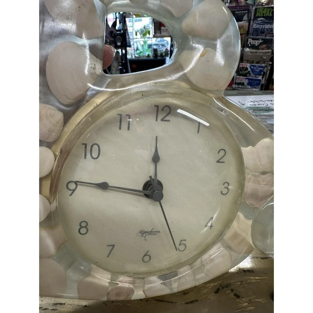 Kirch vintage lucite