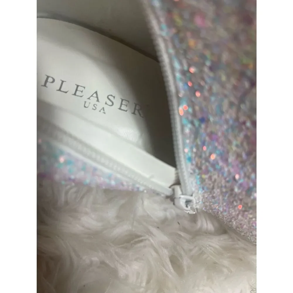 Pleaser courtly 3015wg