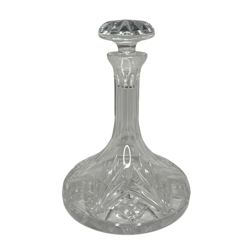 N/A intricate bar design
