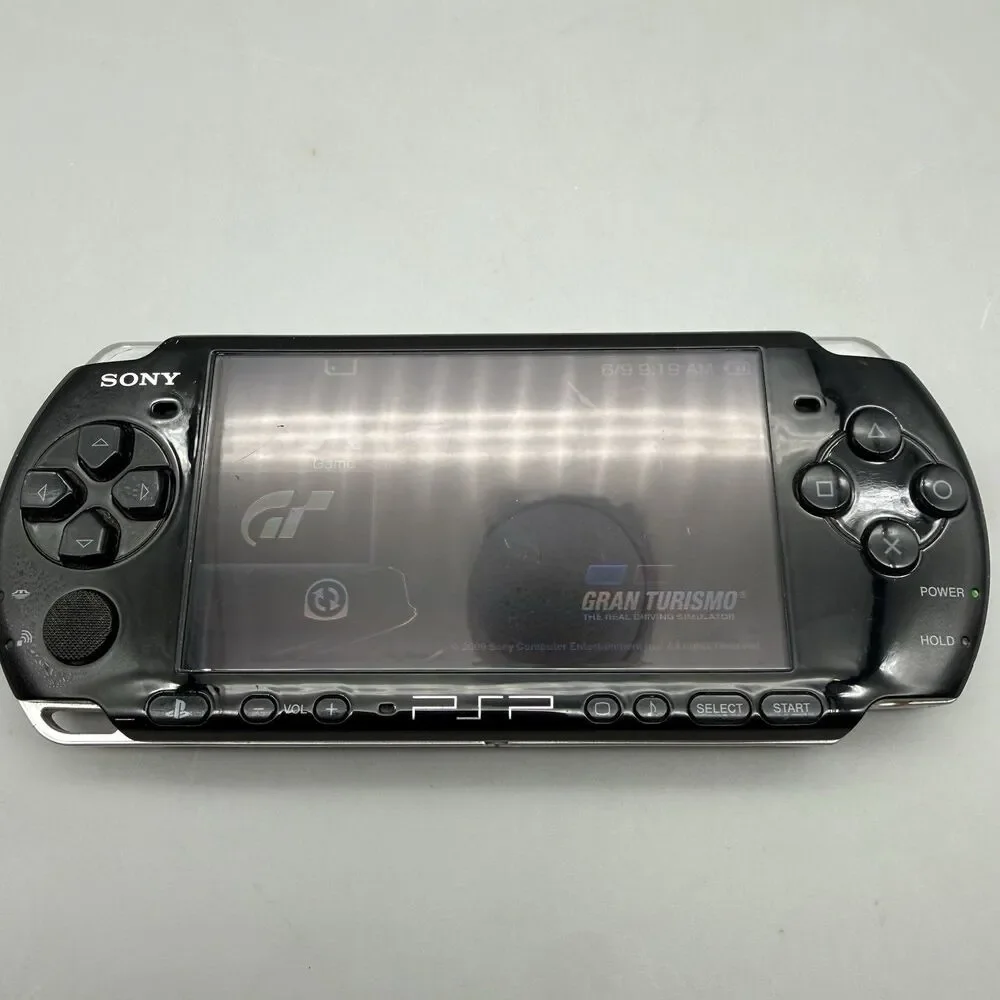 Sony PSP 3001 Handheld Gaming Console Black With Gran Turismo (READ)