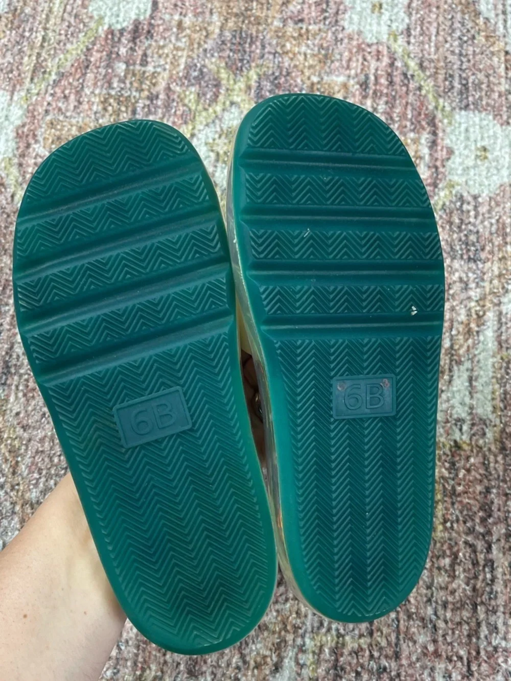 Tory Burch lightweight comfortable