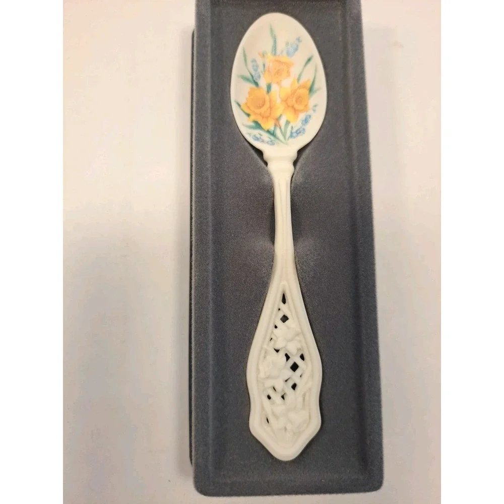 Avon Collectibles vintage 1988