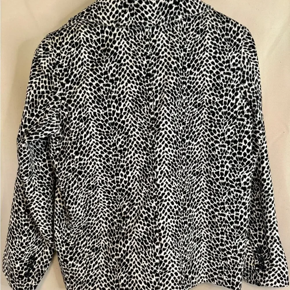 Liz Claiborne Women's Snow Leopard Patterned Pea Coat Small