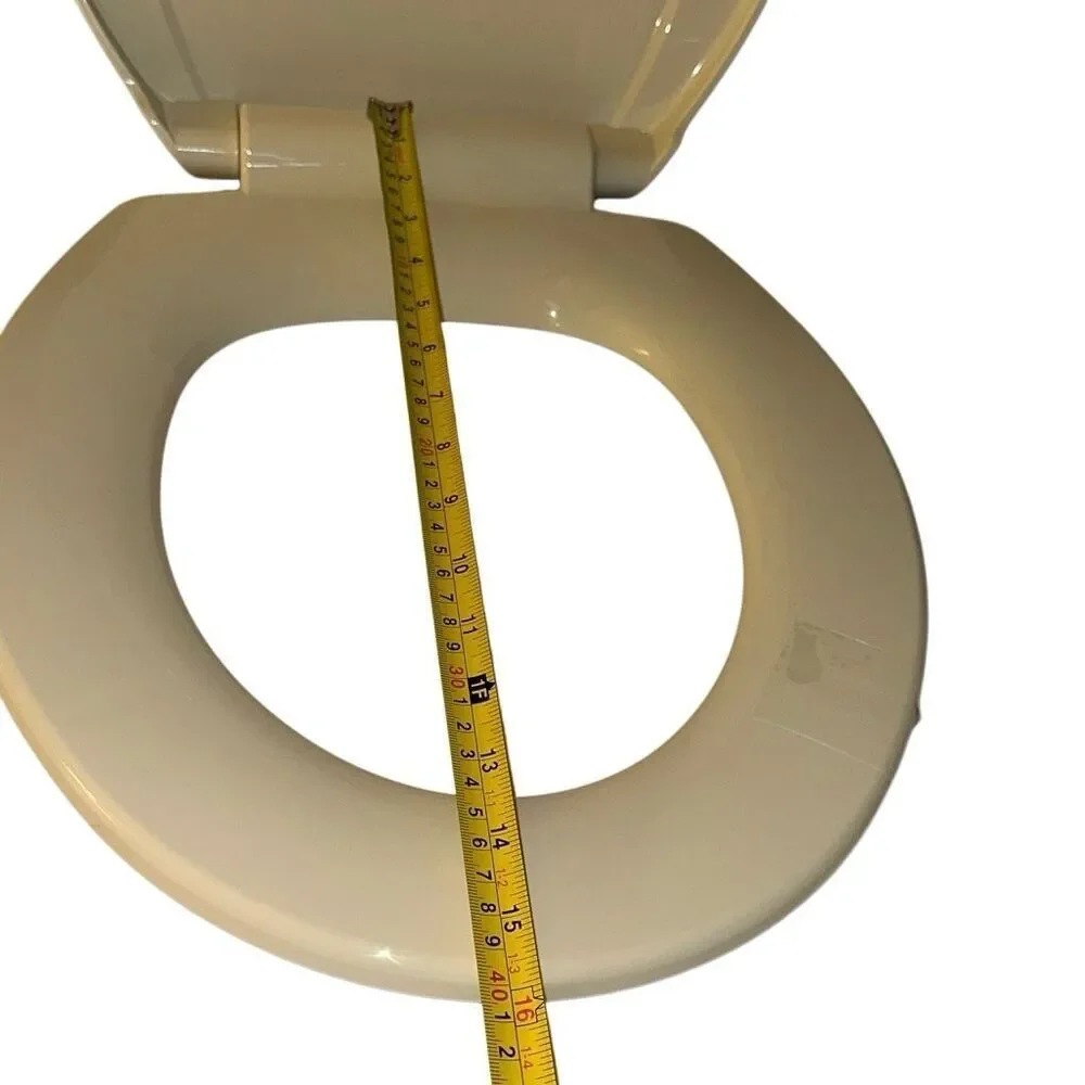 *New * American Standard replacement round toilet seat