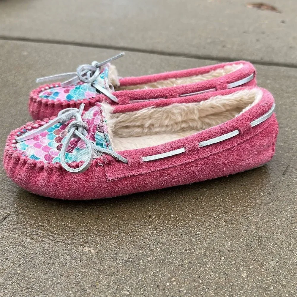 Minnetonka cozy moccasin