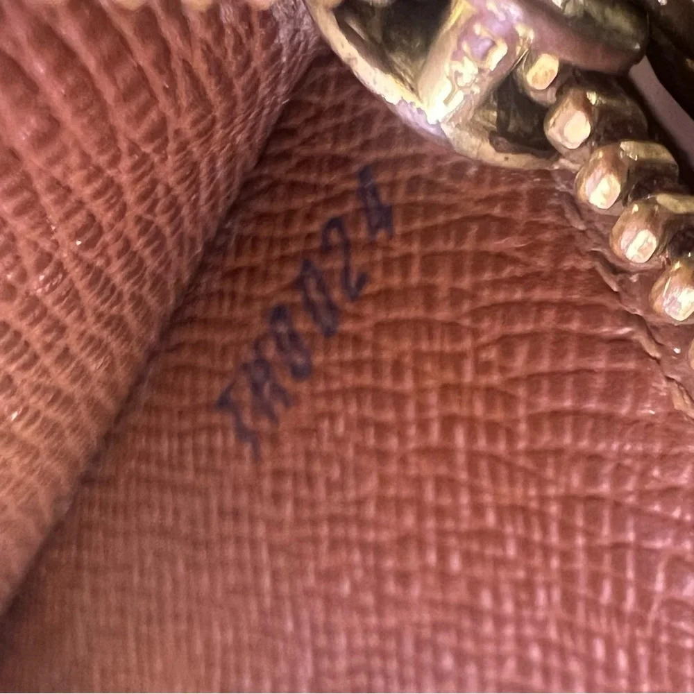 Louis Vuitton louis vuitton