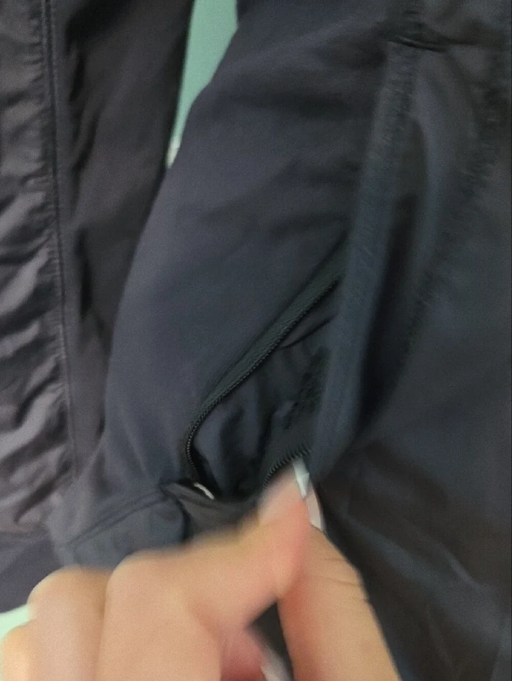 lululemon athletica they 29