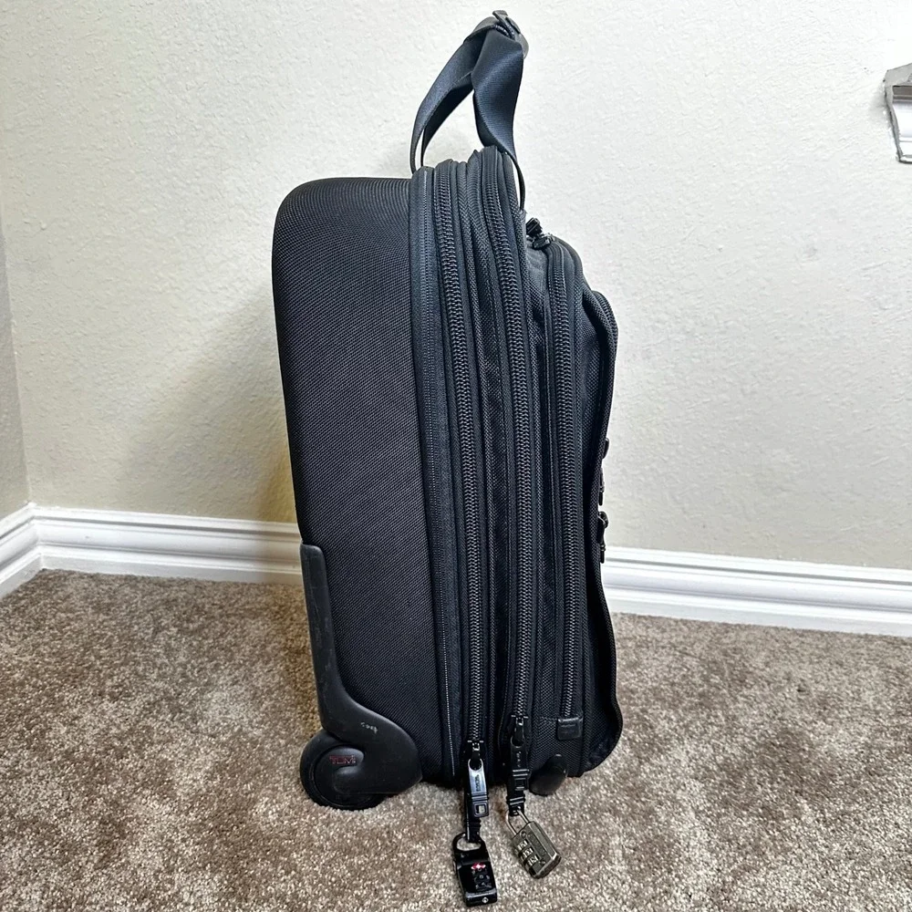 TUMI Alpha Black Ballistic Nylon Office Expandable Carry-On Roller Bag 26126DH
