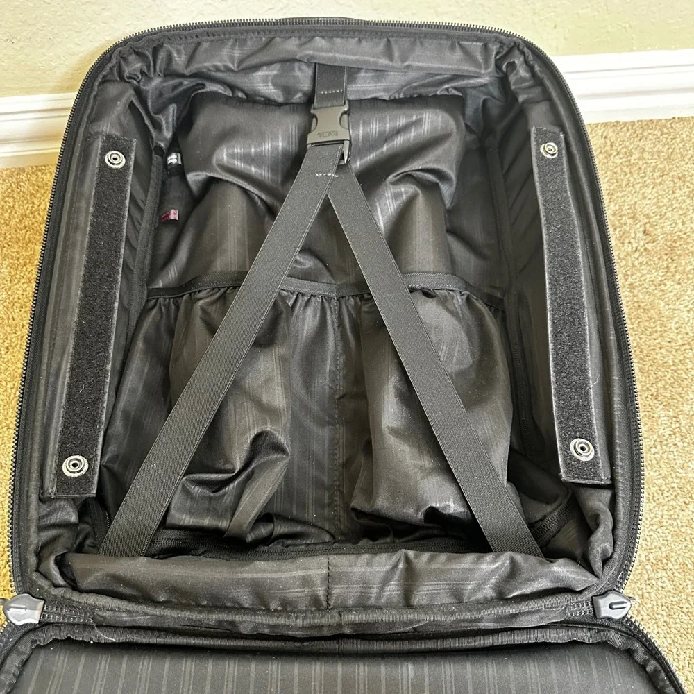 TUMI Alpha Black Ballistic Nylon Office Expandable Carry-On Roller Bag 26126DH