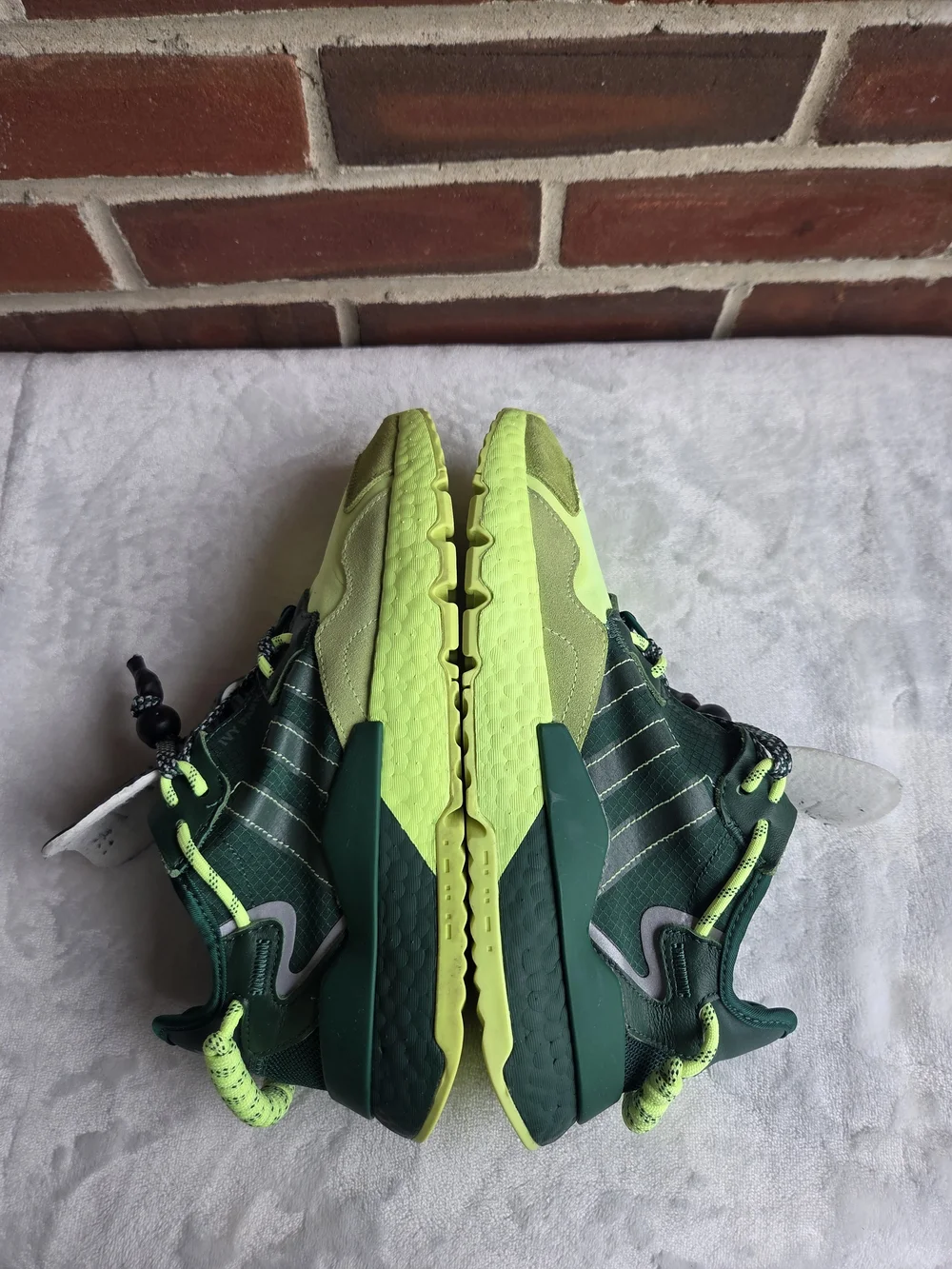 Adidas x IVY PARK Nite Jogger Green Volt Boost Sneakers Men's 8.5 US