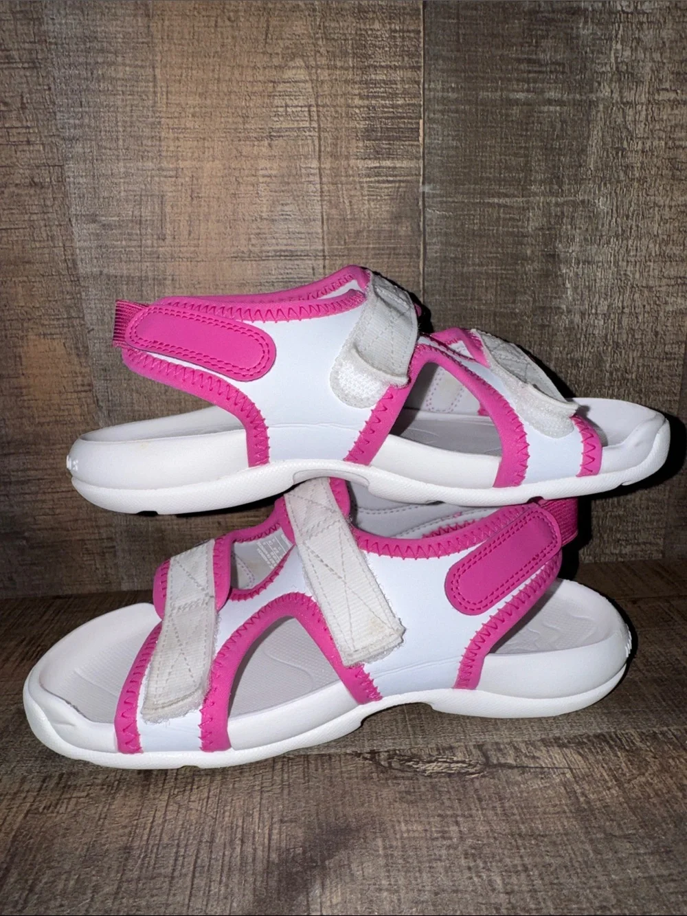 NIKE Kids Pink and White Sports Sandals- size 13C