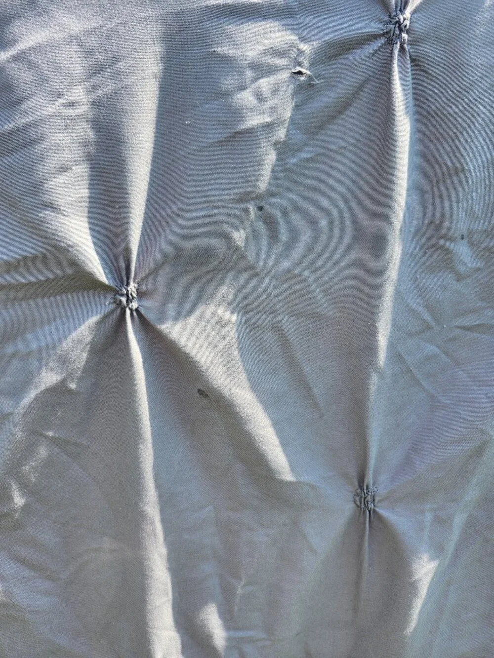HIG queen comforter & matching shams 90