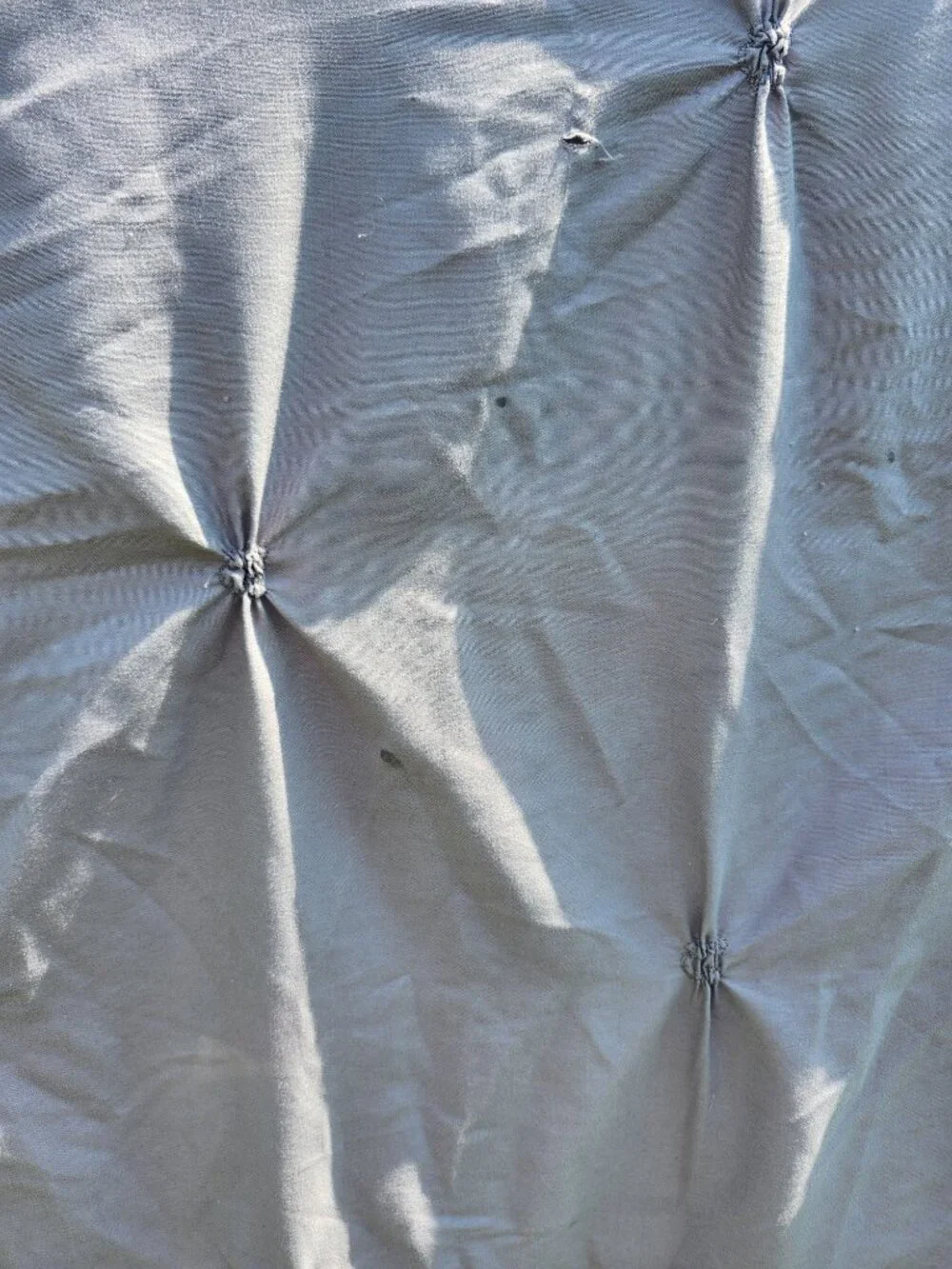 HIG queen comforter & matching shams 90