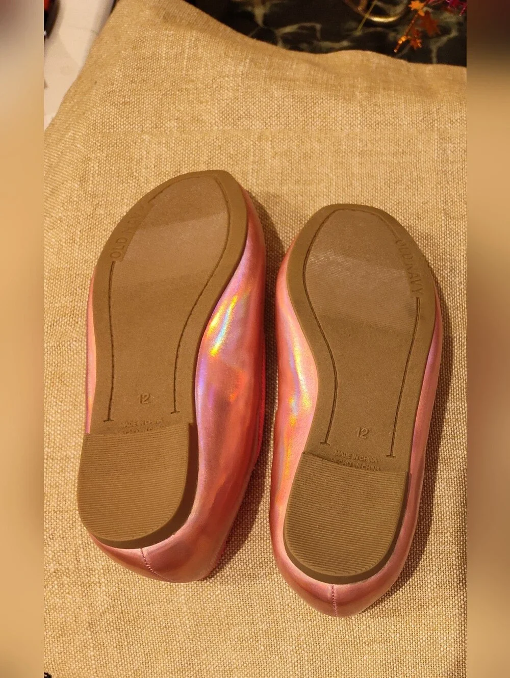 Old Navy Pink Iridescent Kids Ballet Flats with Bow