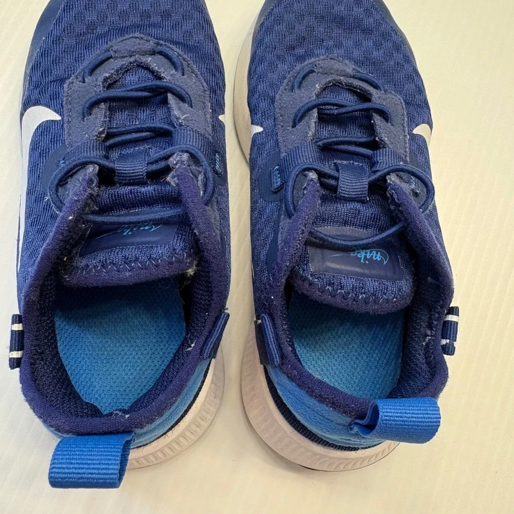 Nike star runner
