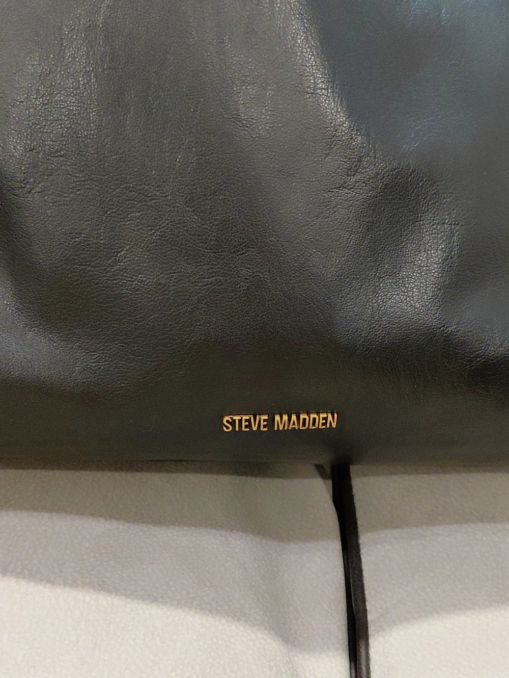 STEVE MADDEN HOBO 2 PIECE SET