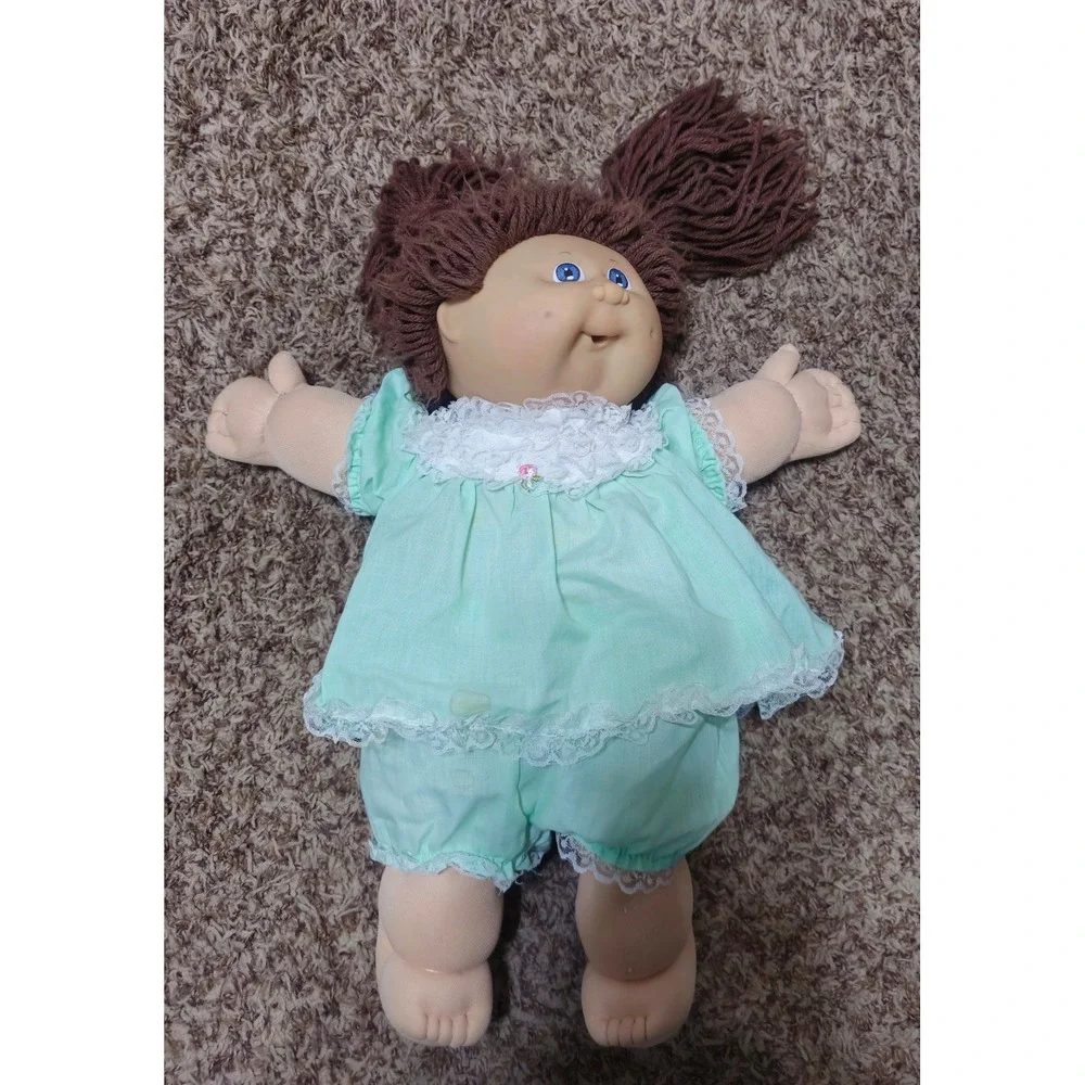 Vintage Cabbage Patch Kids Doll Lot of 4 Mixed Outfits Pacifiers 1980's