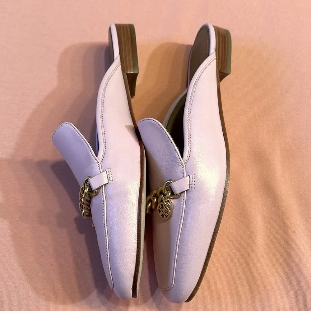 New TORY BURCH Leather Shoes. Pink. Size 9.