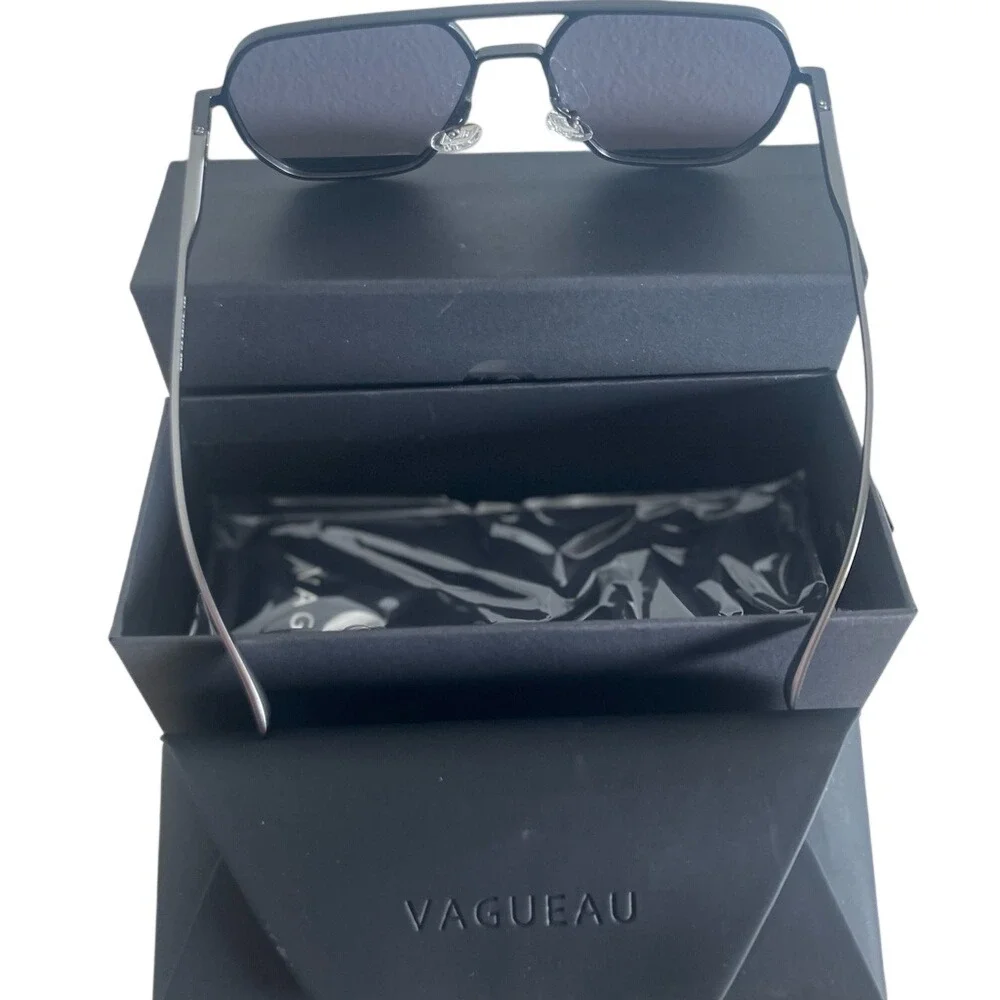 Vagueau sunglasses offer