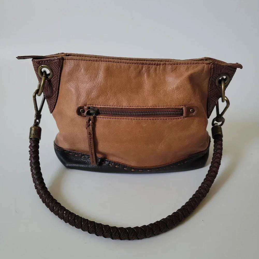 The Sak features multi