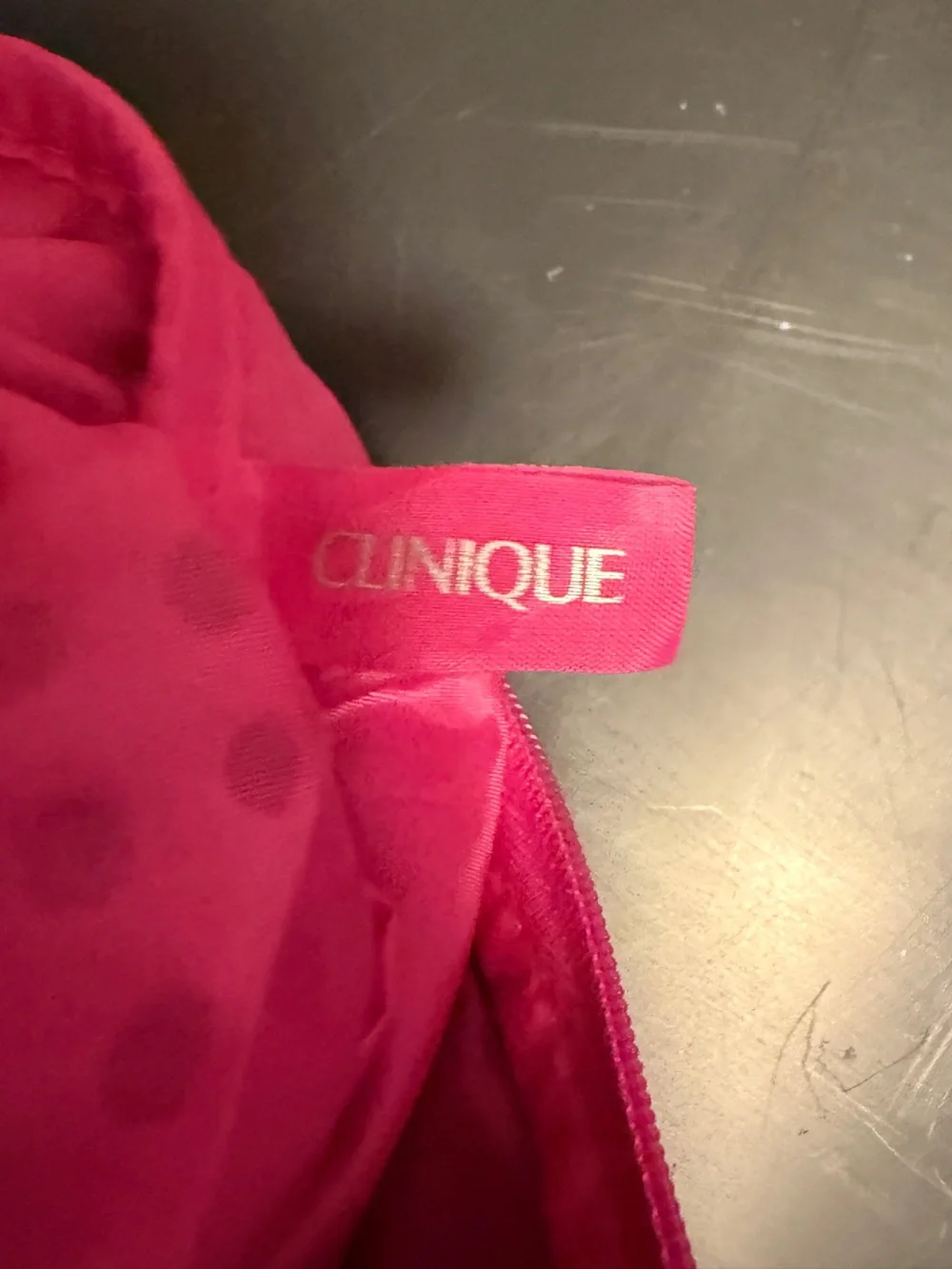 Clinique stylish silver