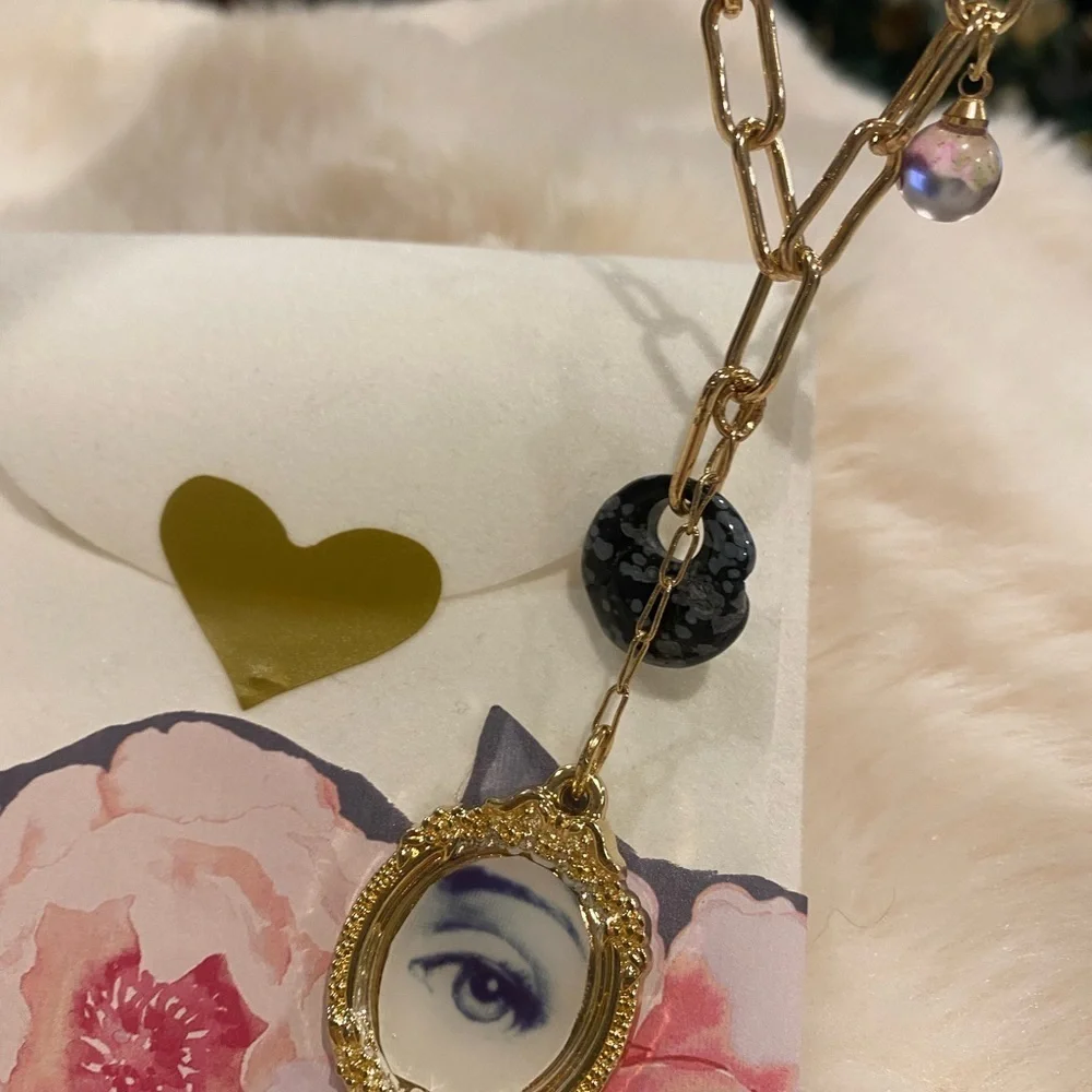 Fornasetti inspired pop base
