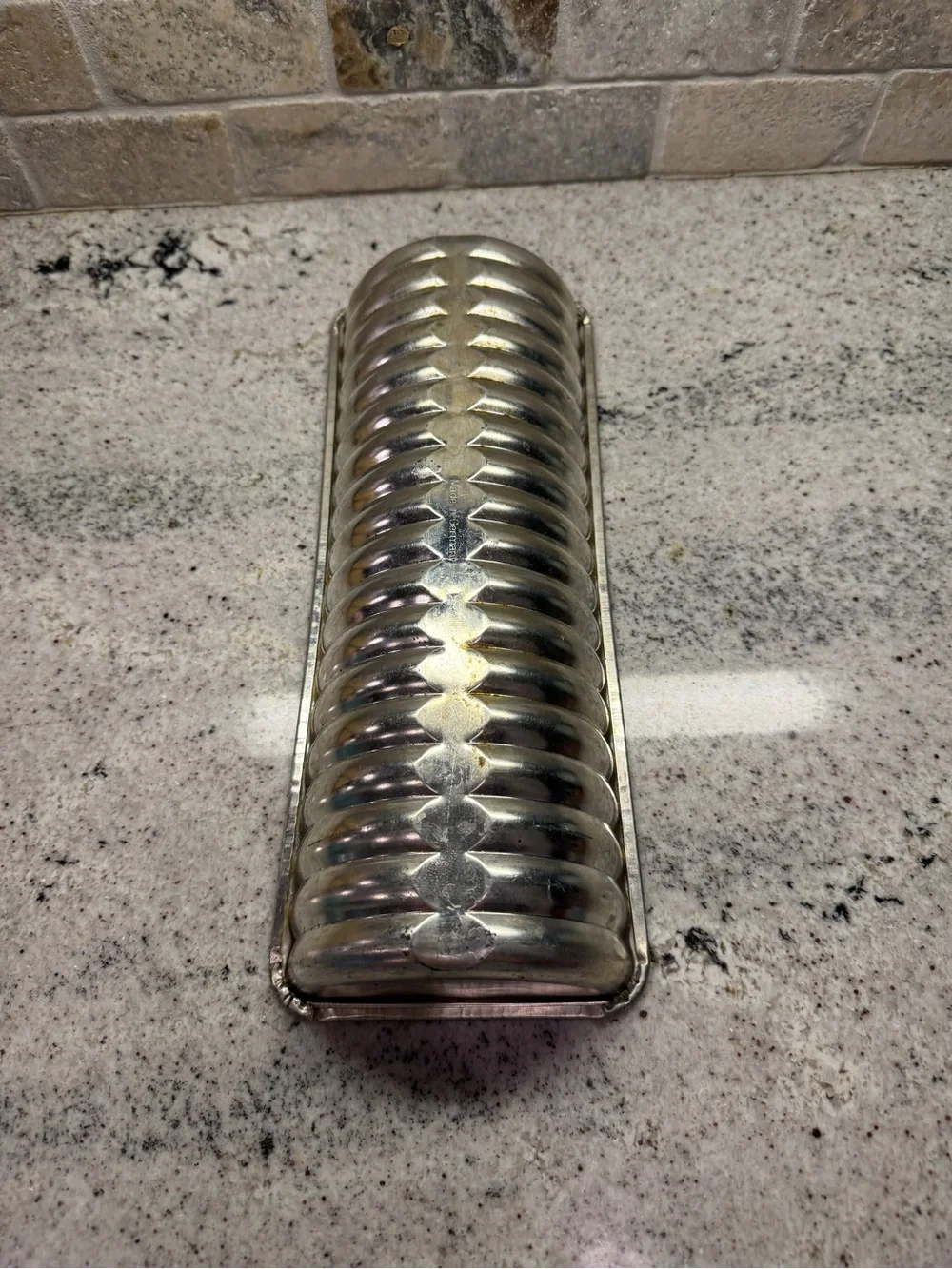 N/A rectangular ribbed