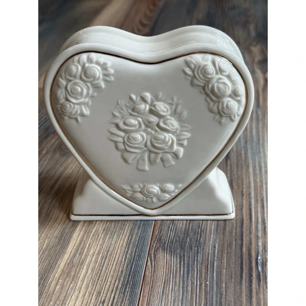 Lenox vintage embossed